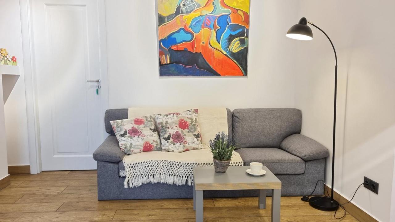 Old Town City Center Apartment 루세 외부 사진